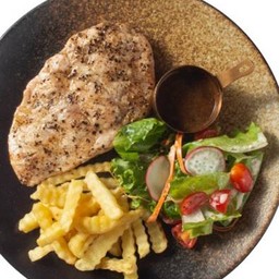สเต๊กหมูคุโรบุตะ ซอสพริกไทยดำ Steak Kurobuta pork Black Pepper Sauce