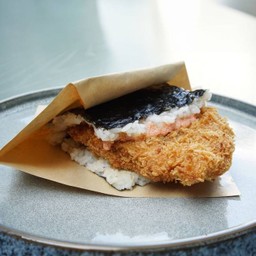 หมูทอดซอสเมนไทโกะ