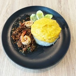 M6/ข้าวไข่ข้นกุ้งอกไก่สับกระเทียม