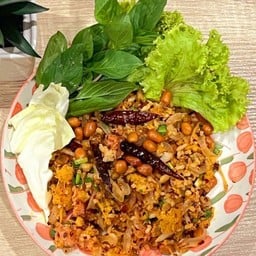 ยำแหนมข้าวทอด(ธรรมดา)