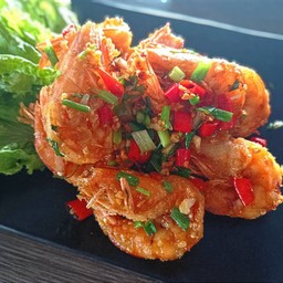 กุ้งคั่วพริกเกลือ