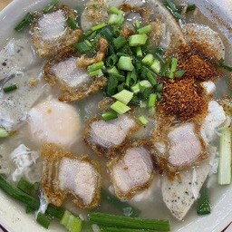 ก๋วยจั๊บญวน