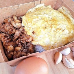 ข้าวห่อหมกทะเลย่าง กะเพราพริกแห้ง By คุณรัตน์