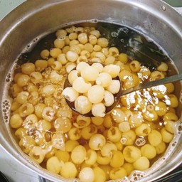 ยำนัวร์ อาหารตามสั่ง ส้มตำแซ่บ สาขา1