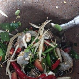 ตำหอยแครง+กุ้งสด