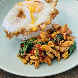 51_ข้าวกะเพราไก่