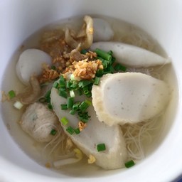 น้ำใสลูกชิ้นปลา