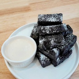 [ชาโคล] มินิโทสต์โชกุปังอบ (เลือก 1 ซอสดิป)