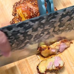 เนื้อเสือคลุกฝุ่น