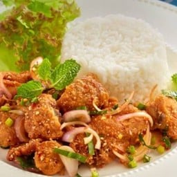 ข้าวยำไก่แซ่บ