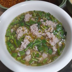 ต้มแซ่บหมูสับเด้ง