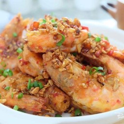 กุ้งคั่วพริกเกลือกับข้าว