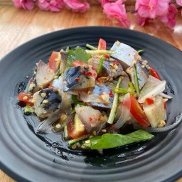 ยำซาบะดอง