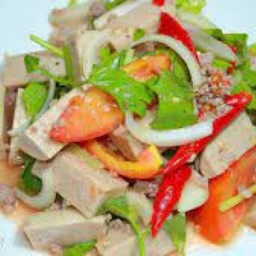 ยำหมูยอ