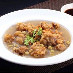 ซี่โครงหมูอบถั่วลันเตา