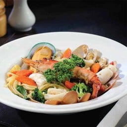 สปาเก็ตตี้ผัดขี้เมาทะเล
