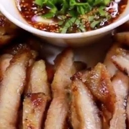 Grilled Pork Neck With Spicy Dip