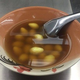 แปะก๊วยน้ำขิง