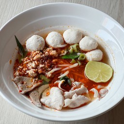 เกาเหลาหมูต้มยำ