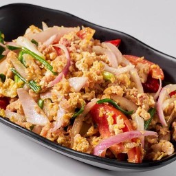 แหนมผัดไข่