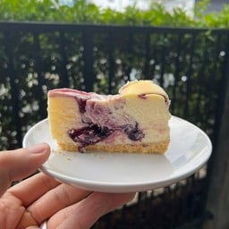 Keto New York Blueberry Cheese Cake
