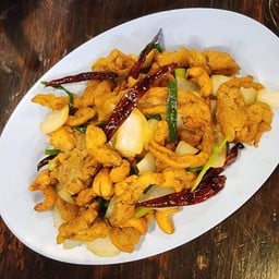 ไก่ผัดเม็ดมะม่วง