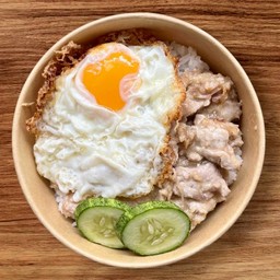 หมูกระเทียม
