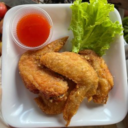 ปีกไก่ทอด