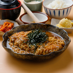 ชุดคัตสึ นิ