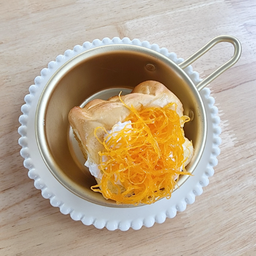 ปังครีมสดฝอยทอง