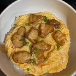 ข้าวไข่ข้นปลากะพงทอด