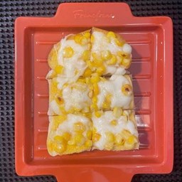 ปังข้าวโพดชีส
