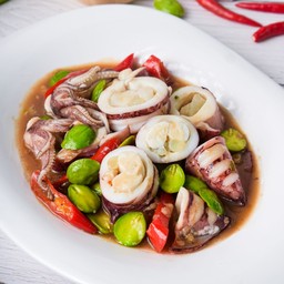 หมึกไข่ผัดสะตอน้ำพริกกะปิ