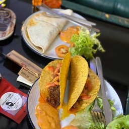 DANK Munchies cafe’