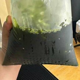 ชาเขียวดำเย็น