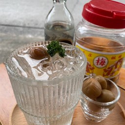 บ๊วยโซดา