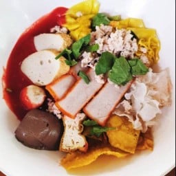 ลุงอ้วนเย็นตาโฟเลิศรส (รสเด็ด 108) ตาก
