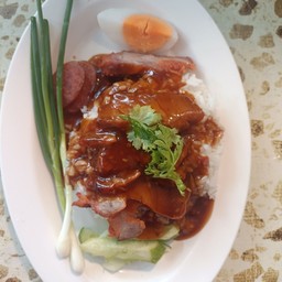 ข้าวหมูแดง