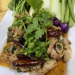 น้ำตกหมู