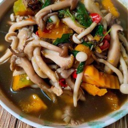 แกงเห็ดรวมน้ำปลาร้านัวๆๆๆ