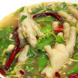 ต้มซุปเปอร์ขาไก่ 水煮超级鸡腿