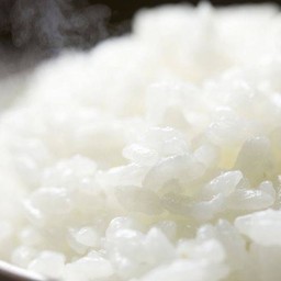 ข้าวสวย หอมมะลิ ปลอดสาร 100% (Thai jasmine rice)