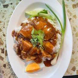 ข้าวหมูกรอบ