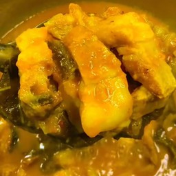 แกงส้มหมูย่าง