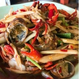 ตำปูปลาร้า(ปูนานึ่ง)