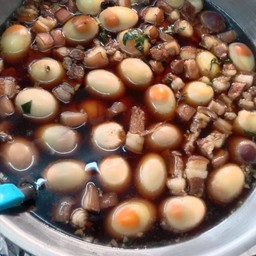 ไข่พะโล้