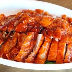 เป็ดครึ่งตัว