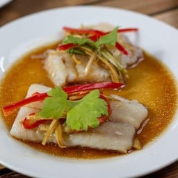 ปลาดอลลี่นึ่งซีอิ๊ว