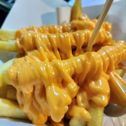 เฟรฟรายราดชีส