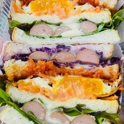 แซนวิชไส้กรอก